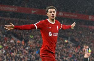 红军名宿：利物浦应该留住琼斯，伊劳拉的态度十分关键