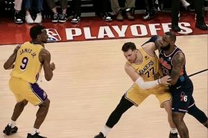 圣诞大战最大看点：历史首次父子对决 詹姆斯VS布朗尼